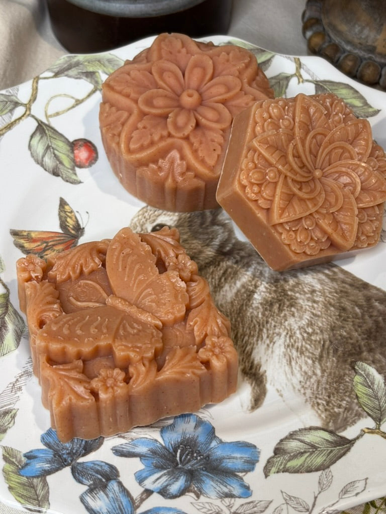 Moonlight Wildflower Fields Soap Collection: Hidden Thicket of Roses